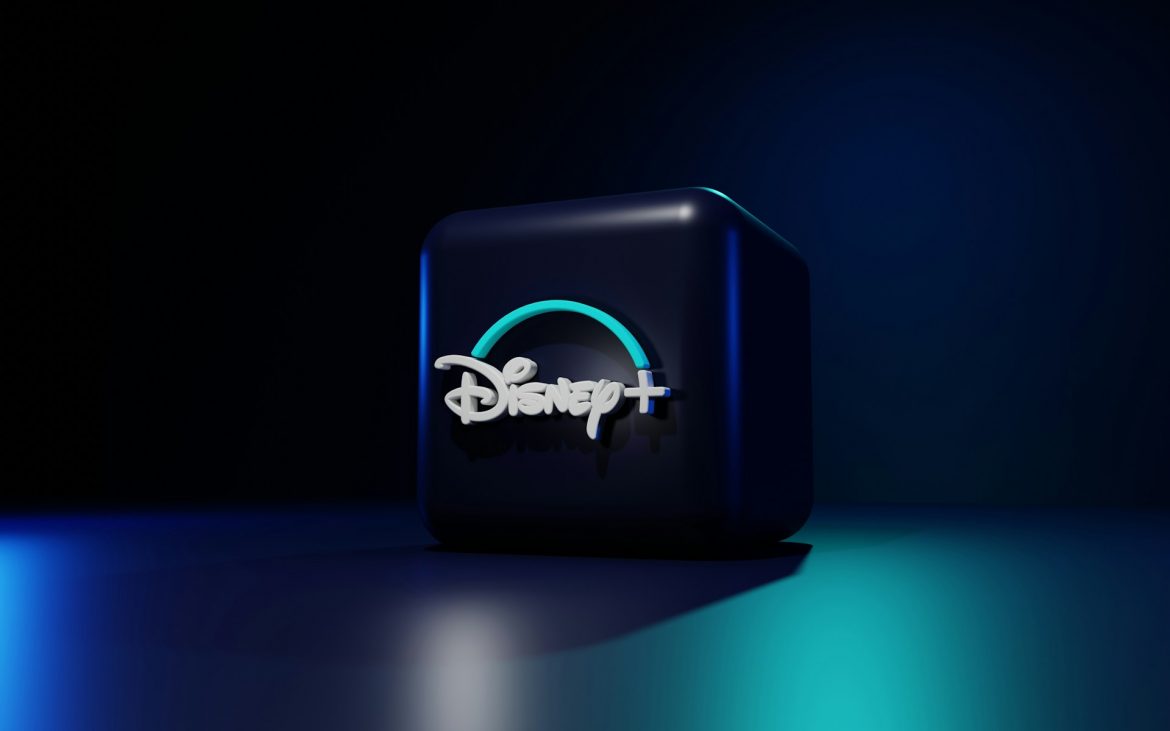 Disney Anuncia el Lanzamiento de TRON en 4K Mientras su Plataforma de Streaming Sufre Fallos Técnicos